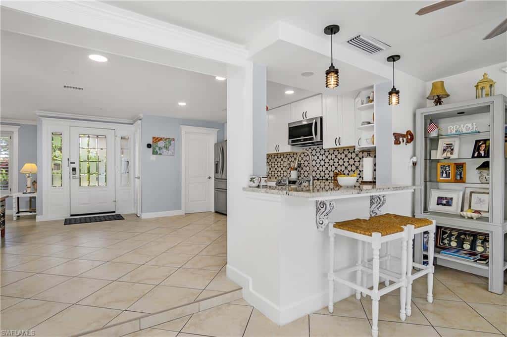 1072 Wisconsin Dr, Naples, photo 13