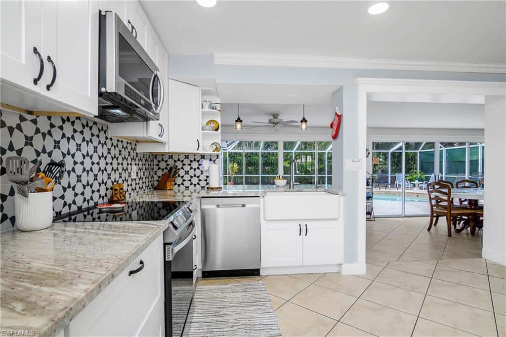 1072 Wisconsin Dr, Naples, photo 12