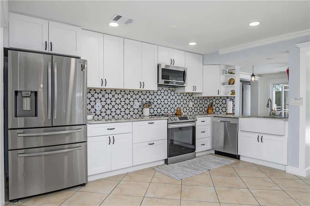 1072 Wisconsin Dr, Naples, photo 11