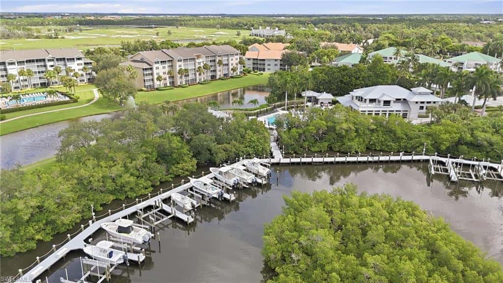 360 Horse Creek Dr #207, Naples, photo 28