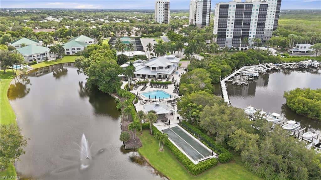 360 Horse Creek Dr #207, Naples, photo 30