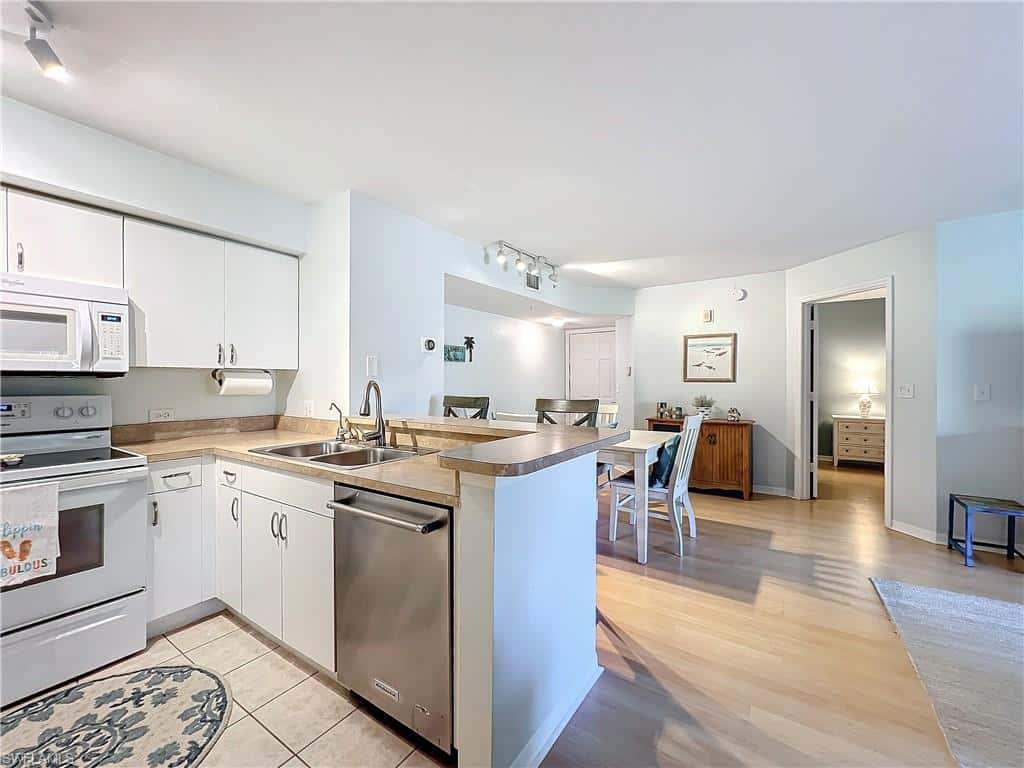 8930 Colonnades Ct #626, Bonita Springs, photo 11