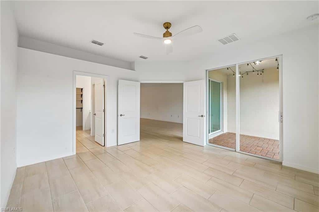 2583 Vine Ave, Naples, photo 17