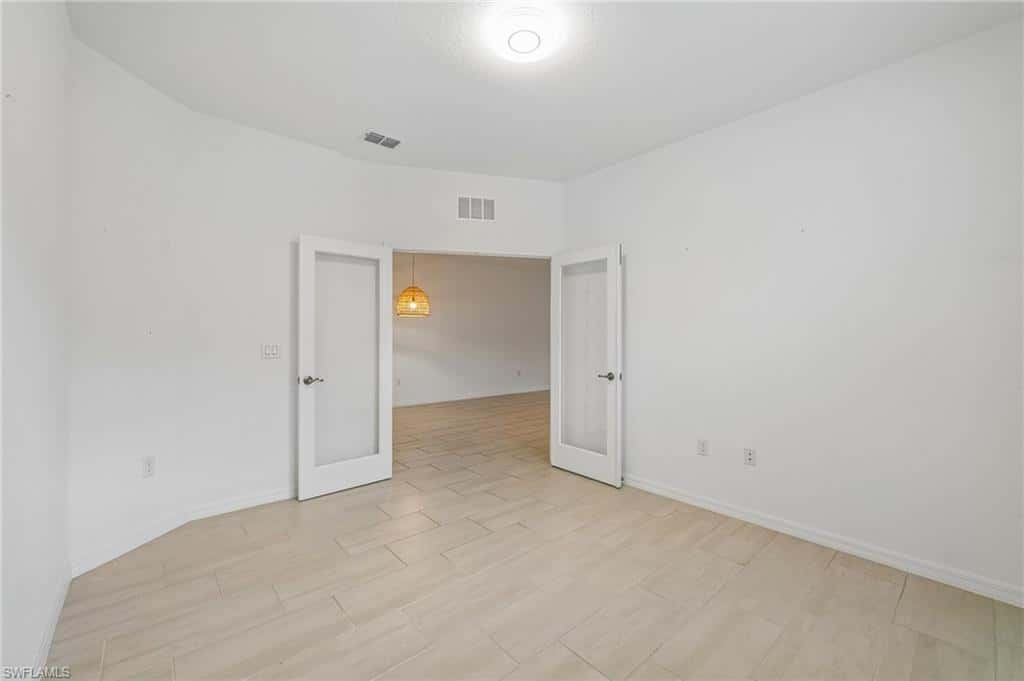 2583 Vine Ave, Naples, photo 26