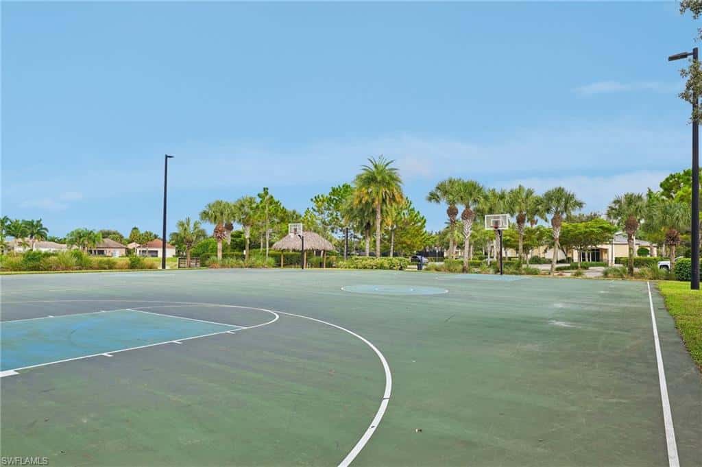 2583 Vine Ave, Naples, photo 32