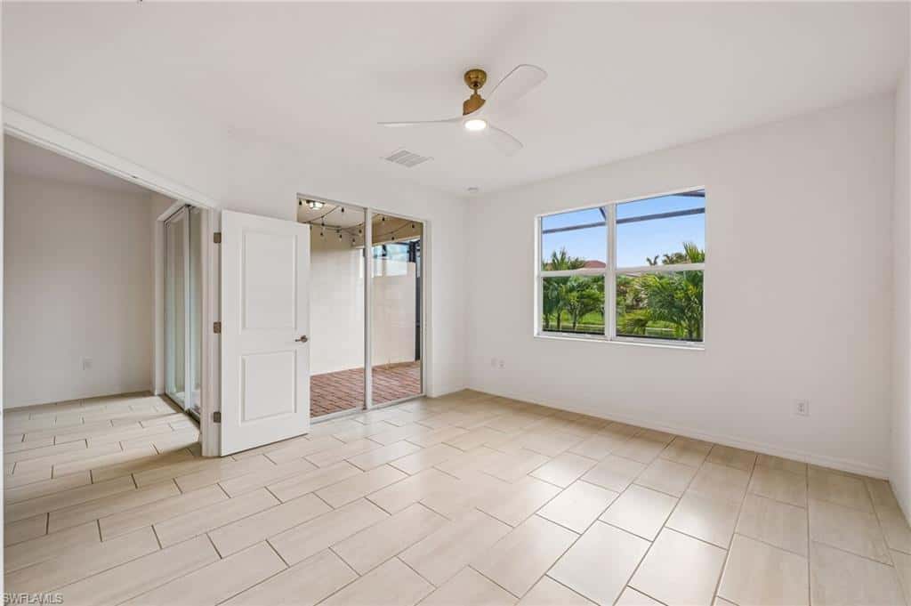 2583 Vine Ave, Naples, photo 18
