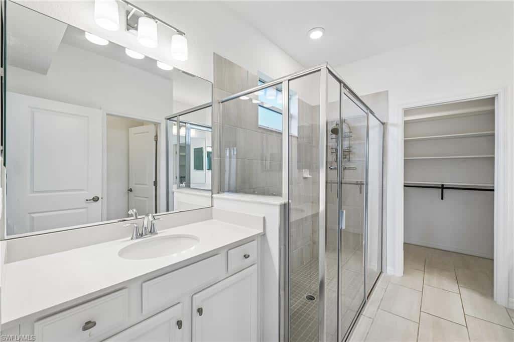 2583 Vine Ave, Naples, photo 19