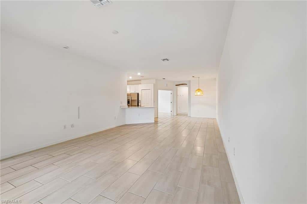 2583 Vine Ave, Naples, photo 8