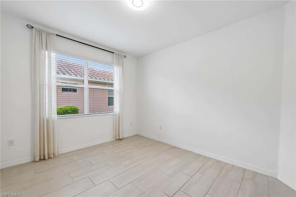 2583 Vine Ave, Naples, photo 25