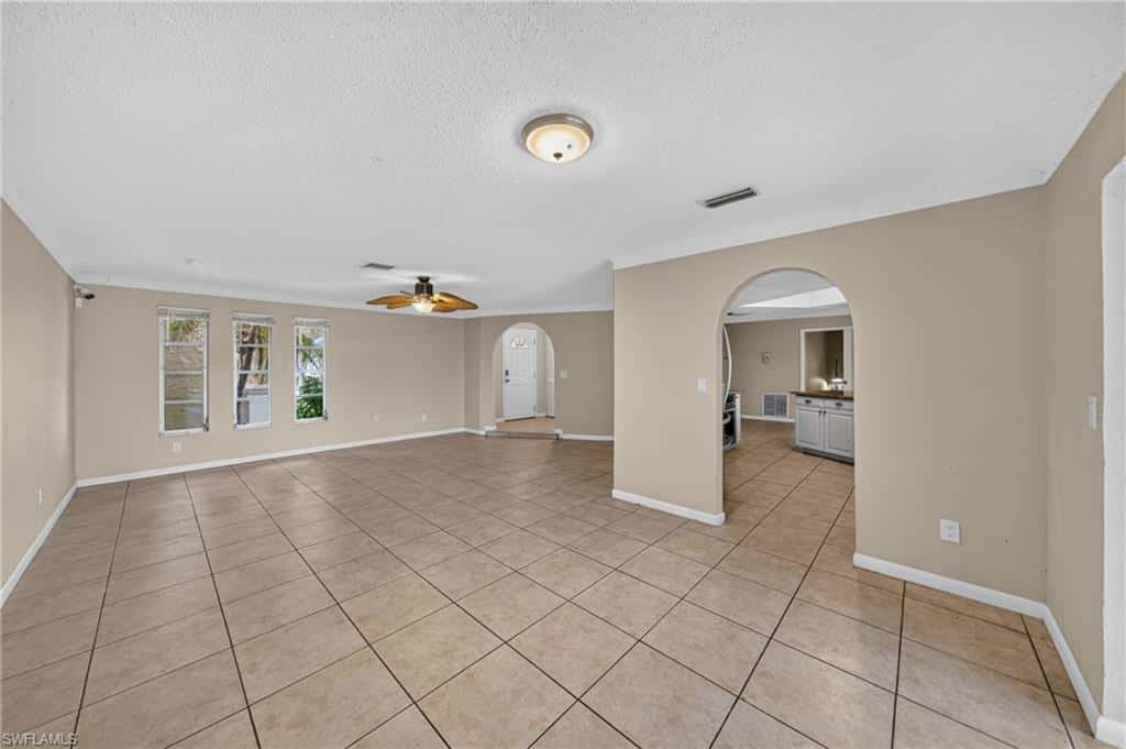 1928 Savona Pkwy, Cape Coral, photo 5
