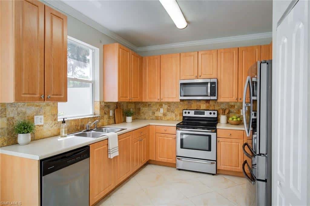 7020 Ambrosia Ln #1108, Naples, photo 8