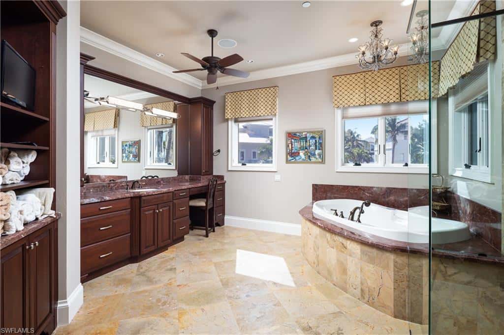 101 Jumento Cay Ln, Bonita Springs, photo 21