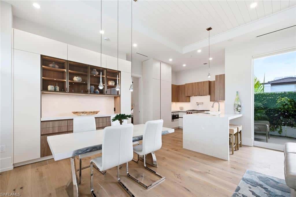 201 8th St S #309, Naples, photo 10