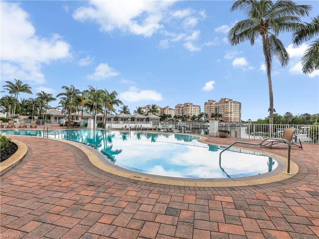 13665 Vanderbilt Dr #301, Naples, photo 46