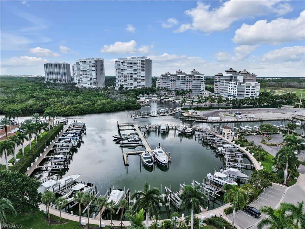 13665 Vanderbilt Dr #301, Naples, photo 49
