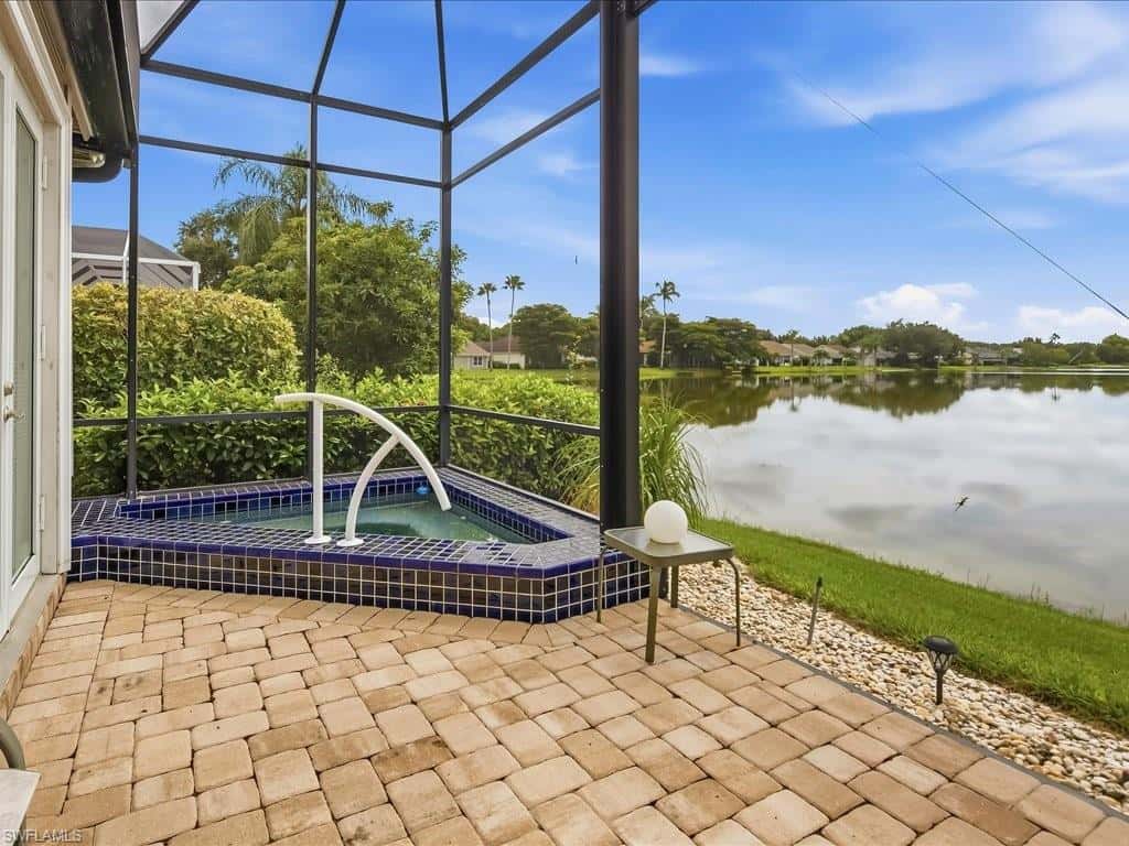 6526 Ilex Cir, Naples, photo 18