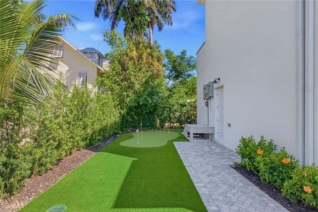 844 8th St, Naples, photo 23