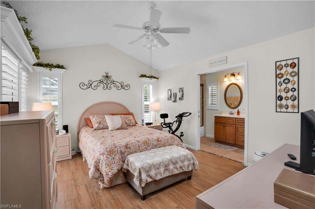 5854 Westbourgh Ct, Naples, photo 21