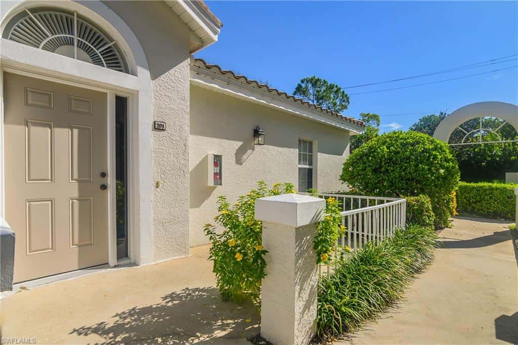 6867 Satinleaf Rd #201, Naples, photo 5