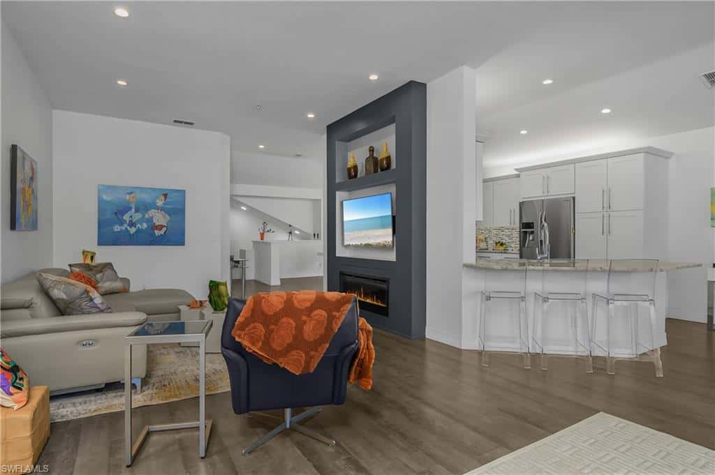 6867 Satinleaf Rd #201, Naples, photo 11