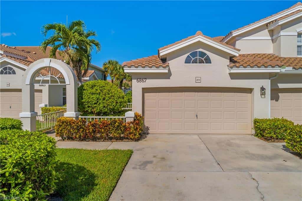 6867 Satinleaf Rd #201, Naples, photo 4