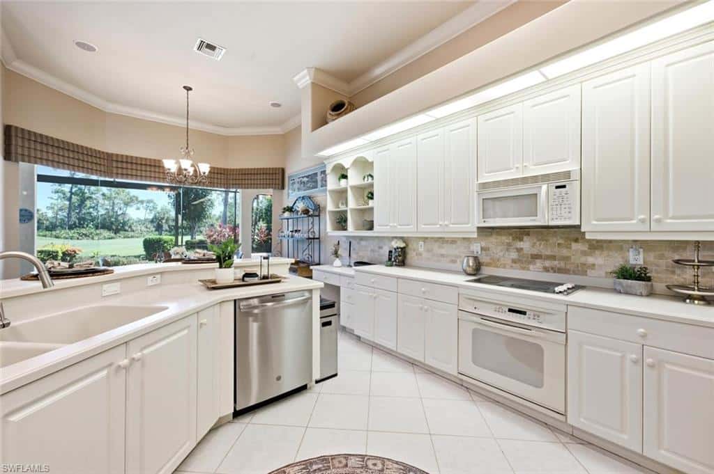 5872 Whisperwood Ct, Naples, photo 17