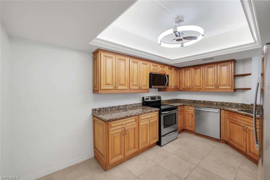 2731 Citrus Lake Dr #101, Naples, photo 8