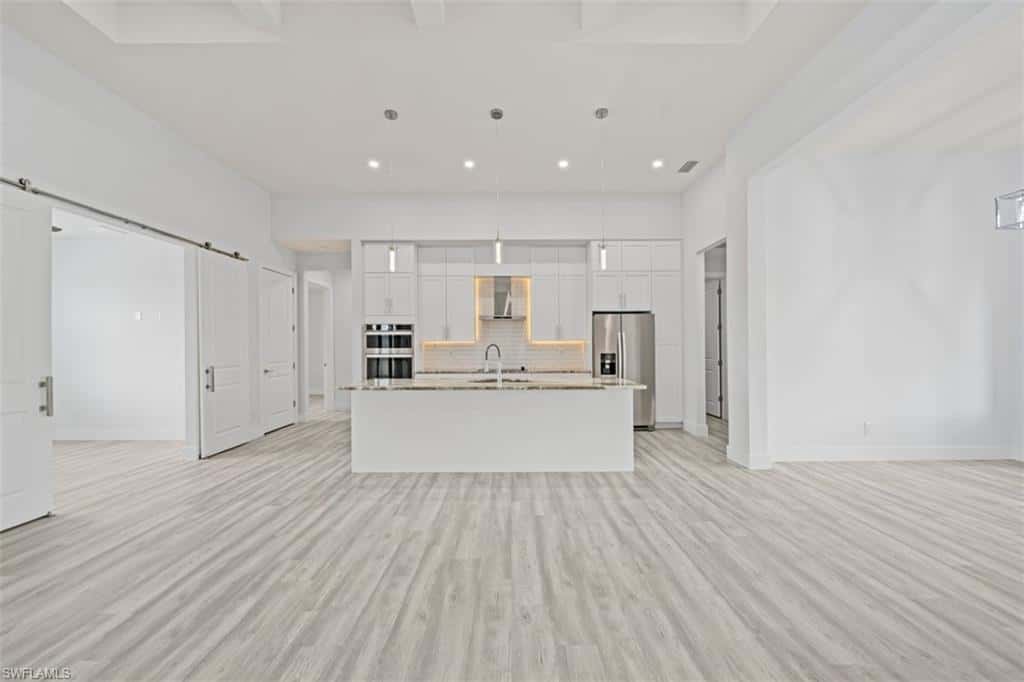 1124 4th Ln, Cape Coral, photo 12