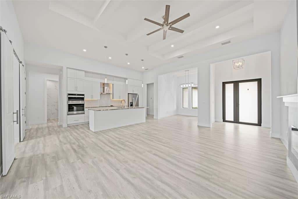1124 4th Ln, Cape Coral, photo 11