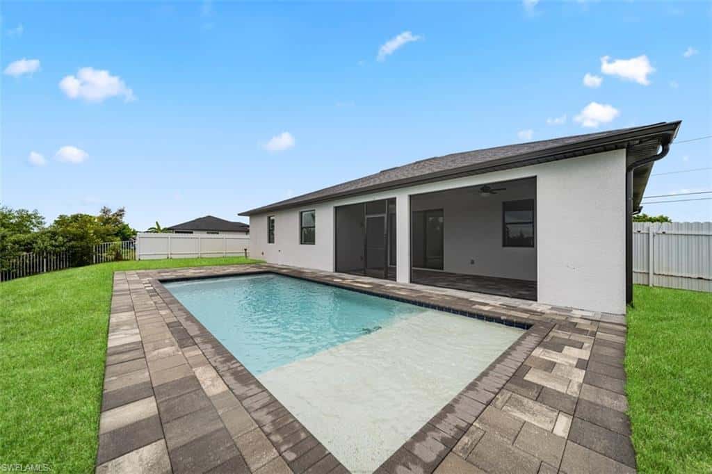 1124 4th Ln, Cape Coral, photo 31