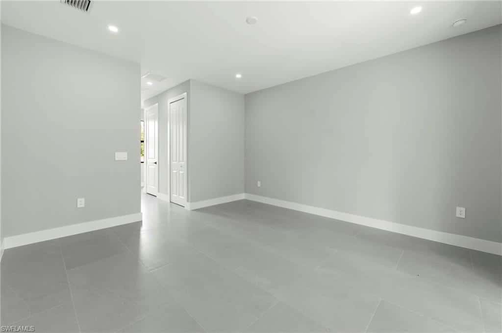 2610 4th St, Naples, photo 22