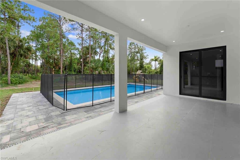 2610 4th St, Naples, photo 36