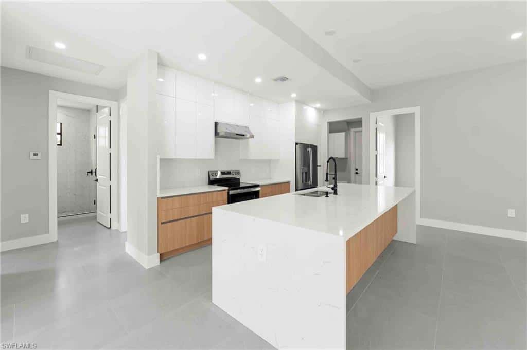 2610 4th St, Naples, photo 14