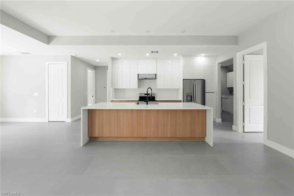 2610 4th St, Naples, photo 11