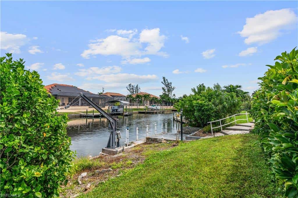 403 33rd Ter, Cape Coral, photo 28