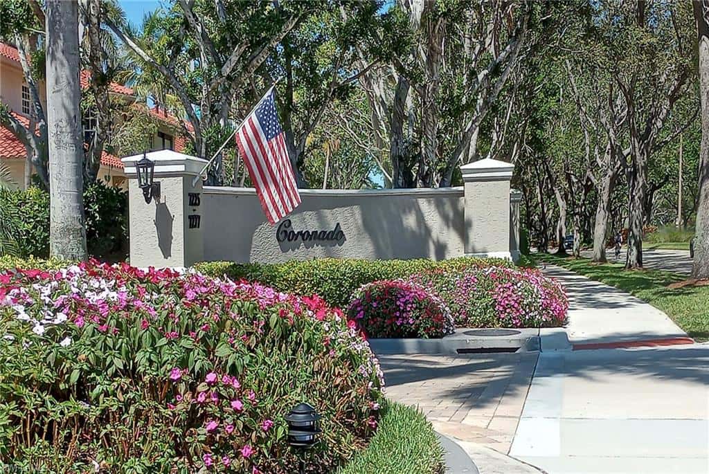 7225 Pelican Bay Blvd #502, Naples, photo 26