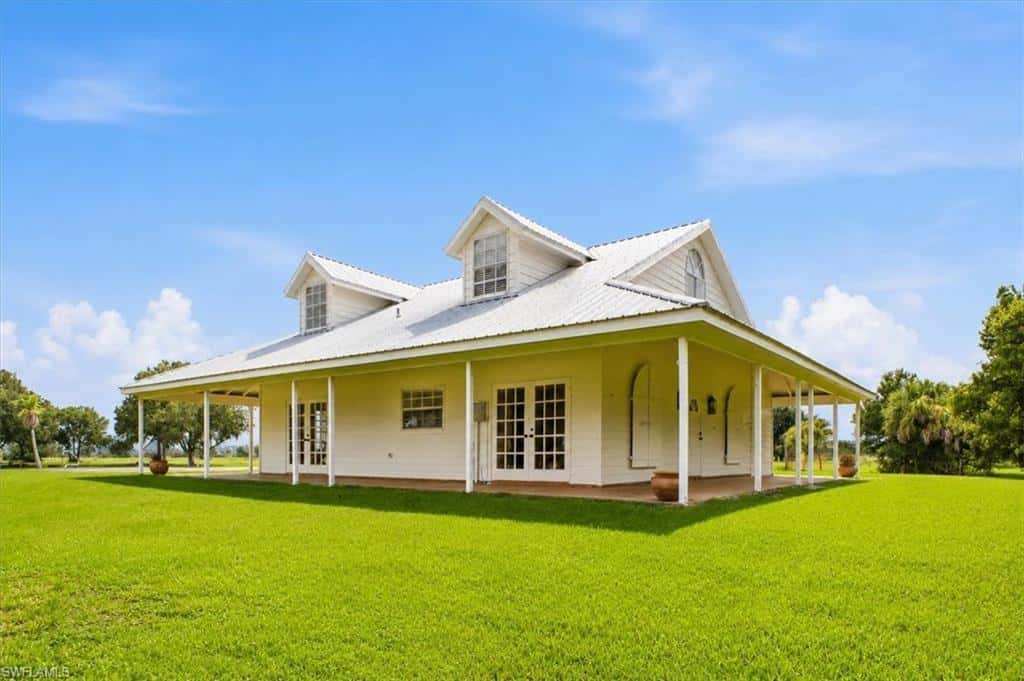 1777 Pollywog Crossover Rd, Labelle, photo 4