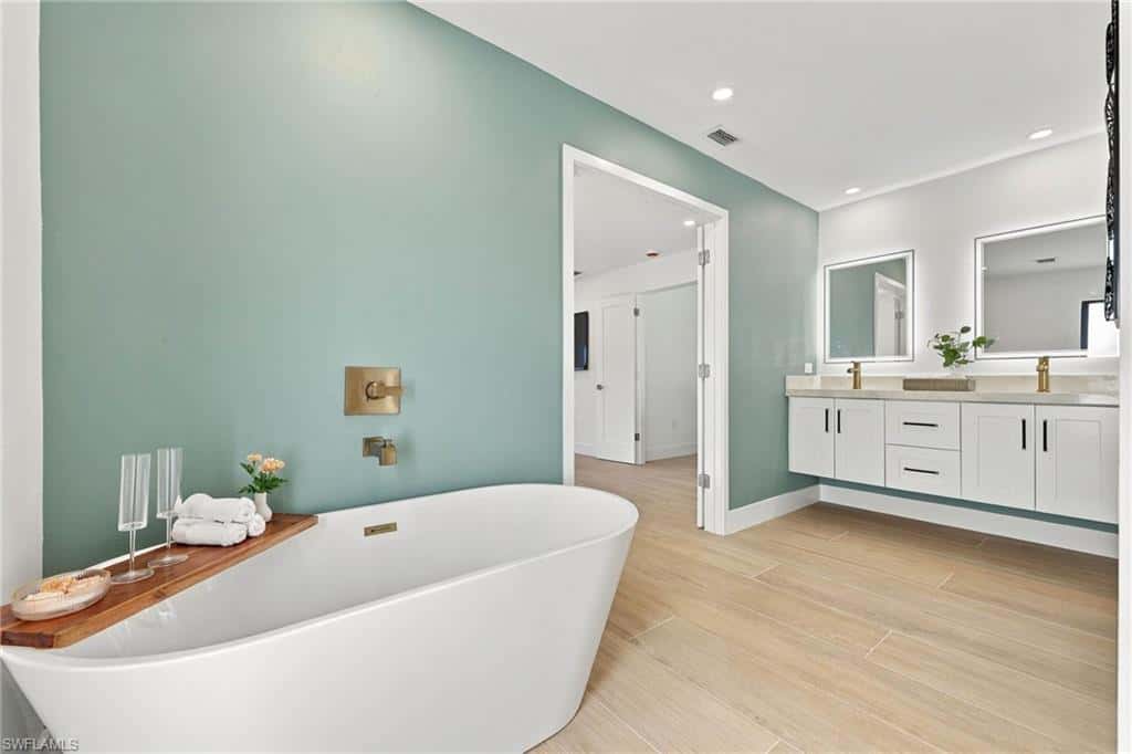 2353 Abbey Ct, Naples, photo 31