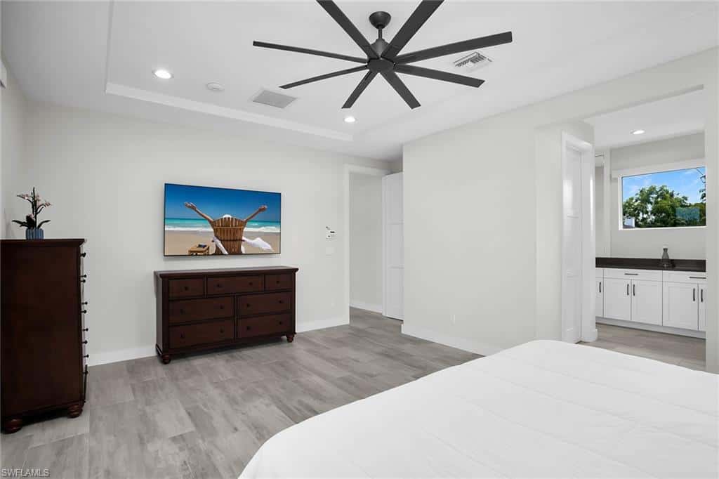384 Heathwood Dr, Marco Island, photo 20