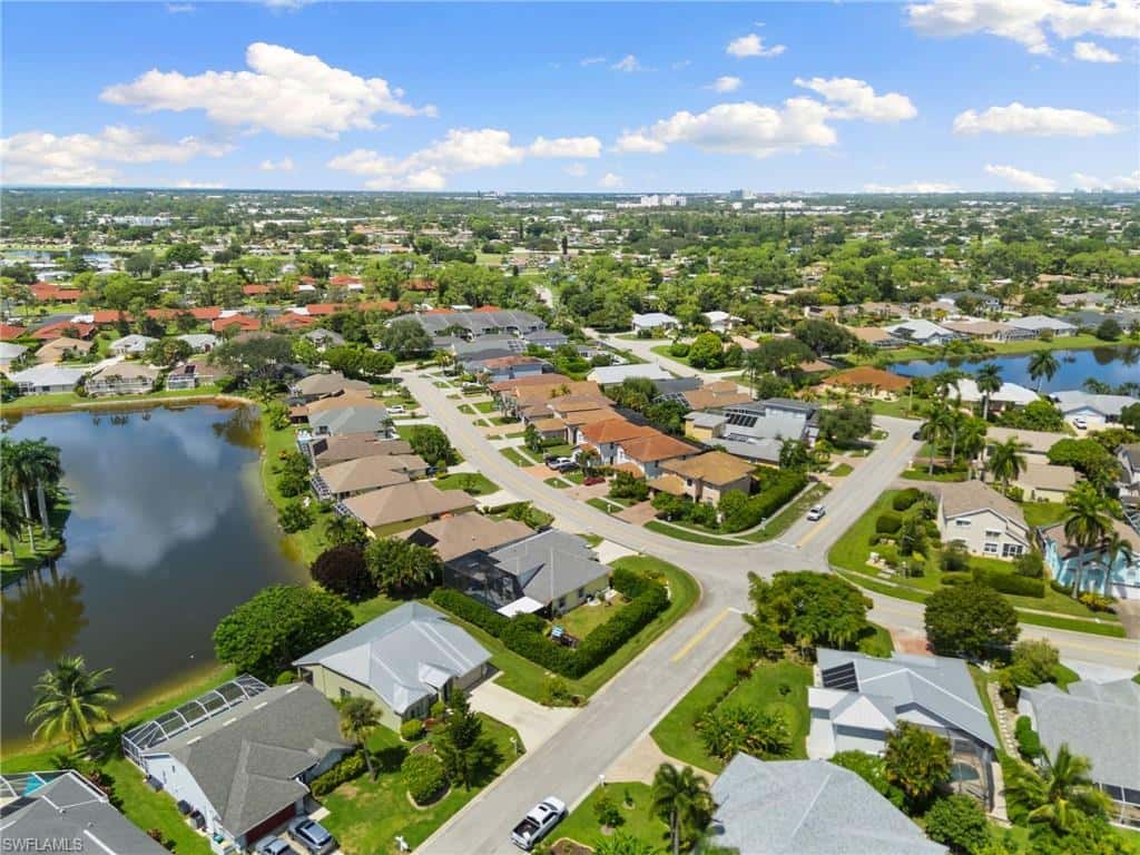 3745 Weymouth Cir, Naples, photo 42