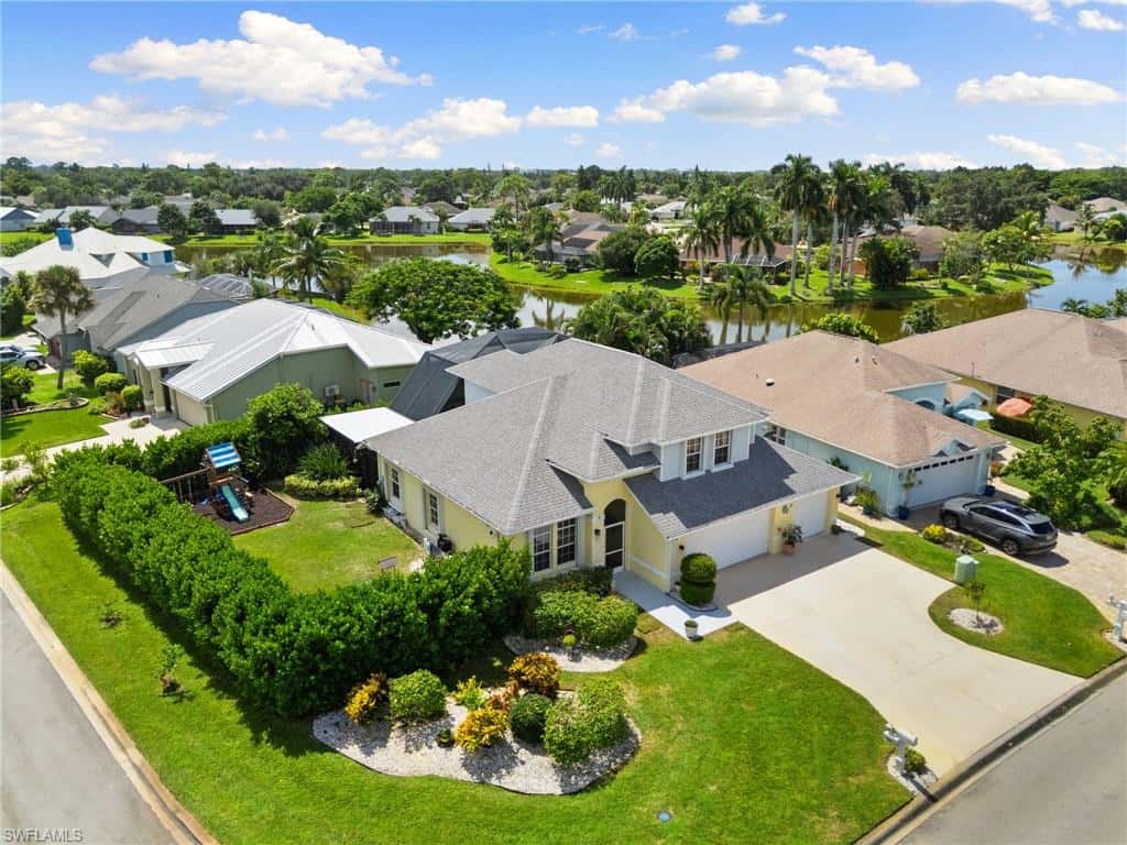 3745 Weymouth Cir, Naples, photo 37