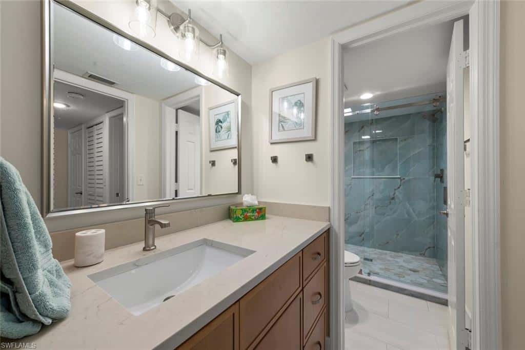 592 Beachwalk Cir #105, Naples, photo 23