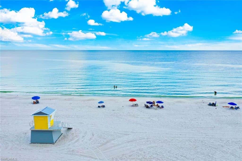 592 Beachwalk Cir #105, Naples, photo 47