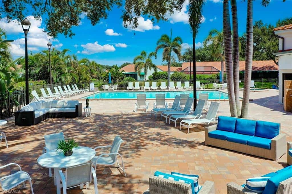 592 Beachwalk Cir #105, Naples, photo 38
