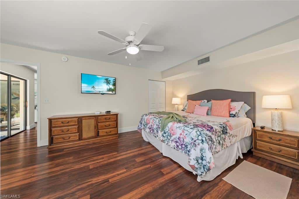 592 Beachwalk Cir #105, Naples, photo 15