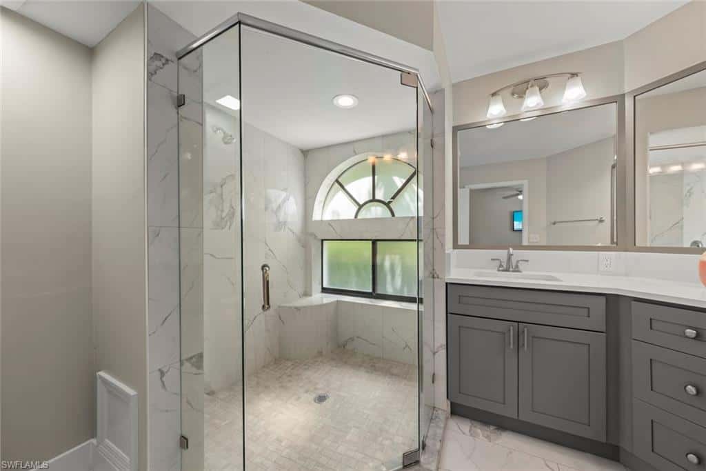 592 Beachwalk Cir #105, Naples, photo 19