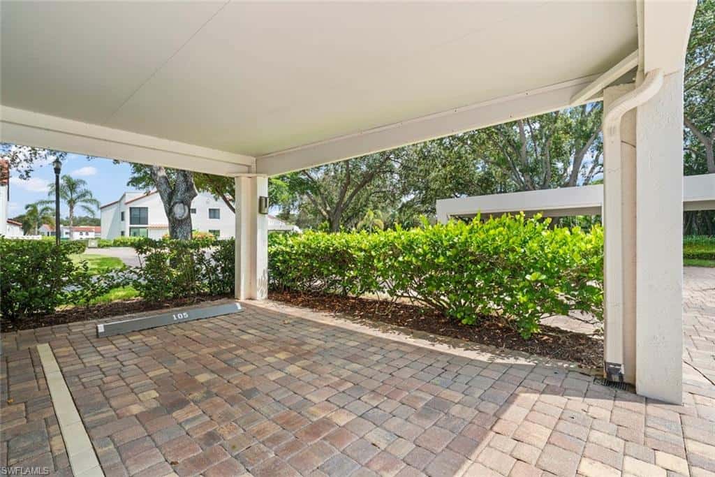 592 Beachwalk Cir #105, Naples, photo 31
