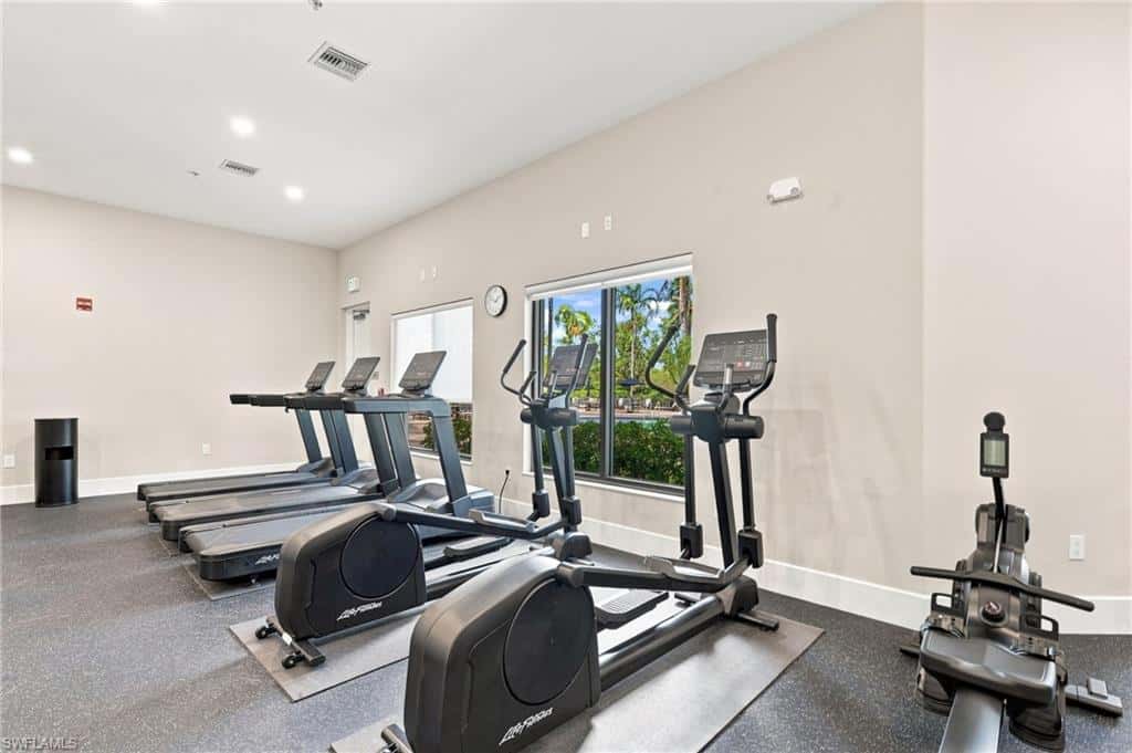 19600 Maddelena Cir, Estero, photo 42