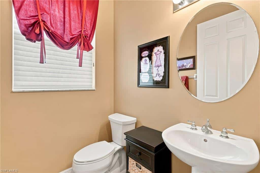 19600 Maddelena Cir, Estero, photo 16