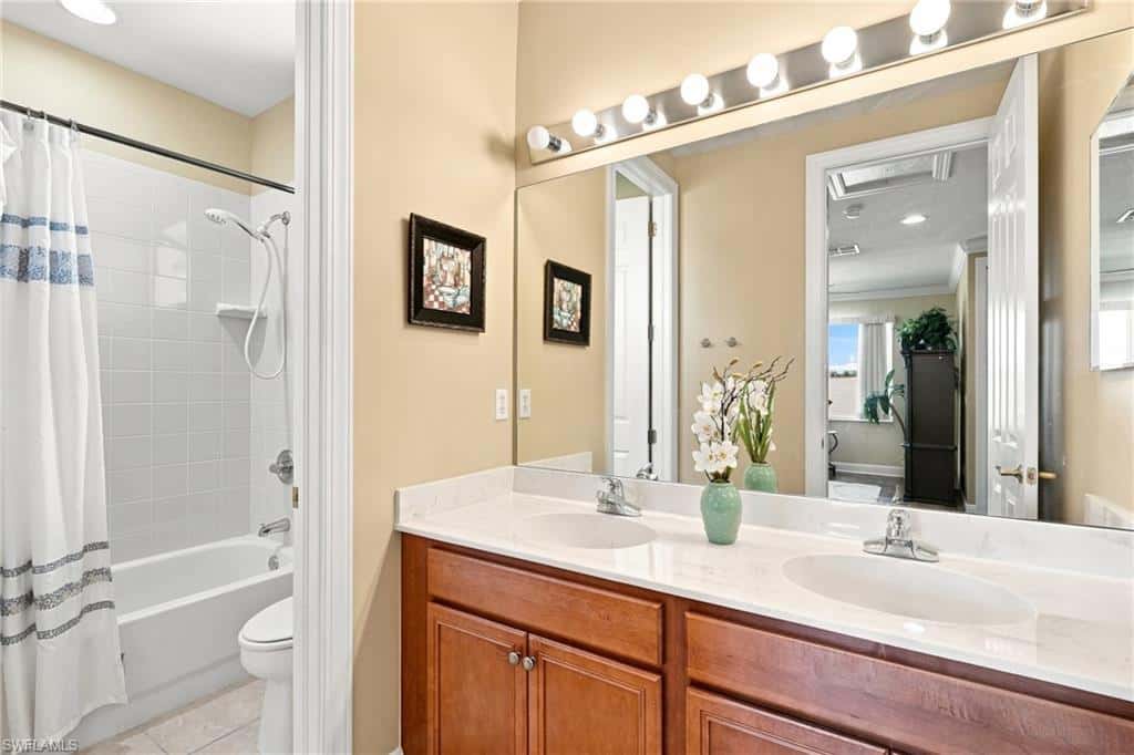 19600 Maddelena Cir, Estero, photo 26